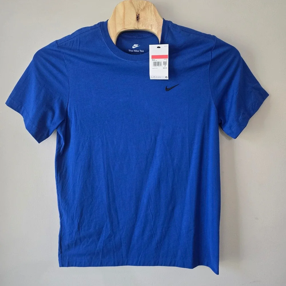 Nike Mens Sportswear Embroidered Swoosh Tee Royal Blue BV0507-480 Size L NEW